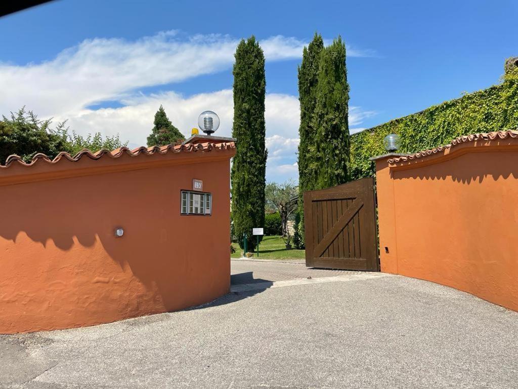 Garda Golf Country Chic Home Сойано-дель-Лаго Экстерьер фото